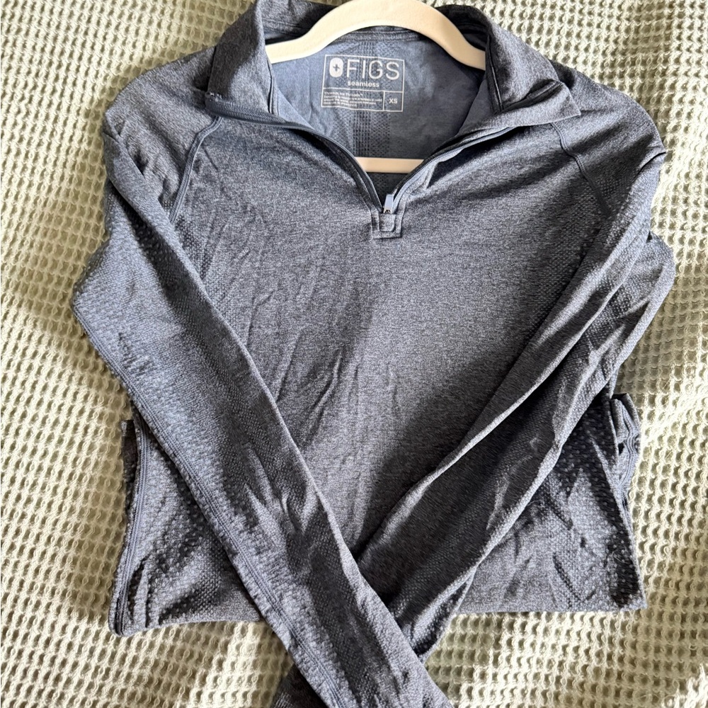 FIGS women’s blue/Gray Quarter-Zip Pullover